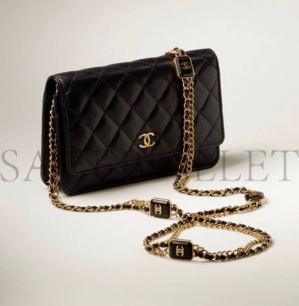 CHANEL WALLET ON CHAIN  AP2923 B08815 94305  (19.2*12.3*3.5cm)